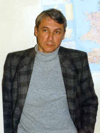 ����������